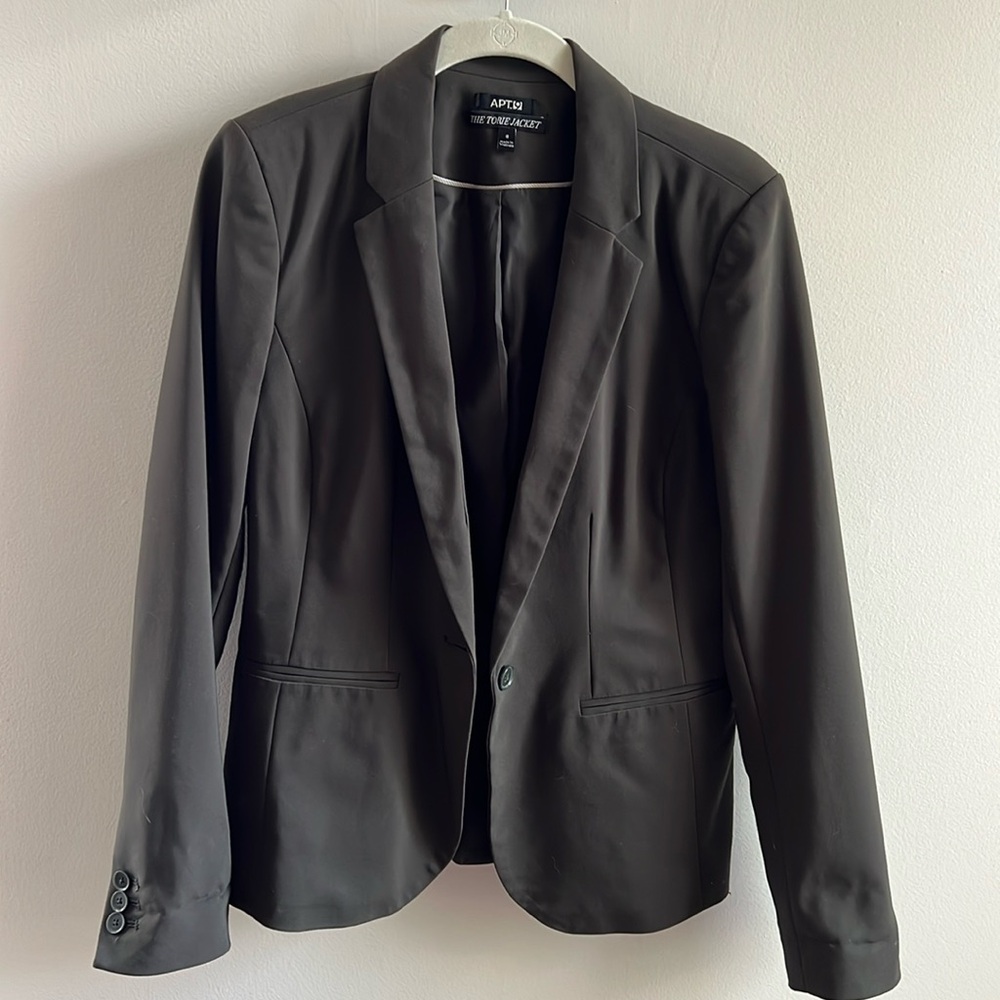 Apt 9 blazer